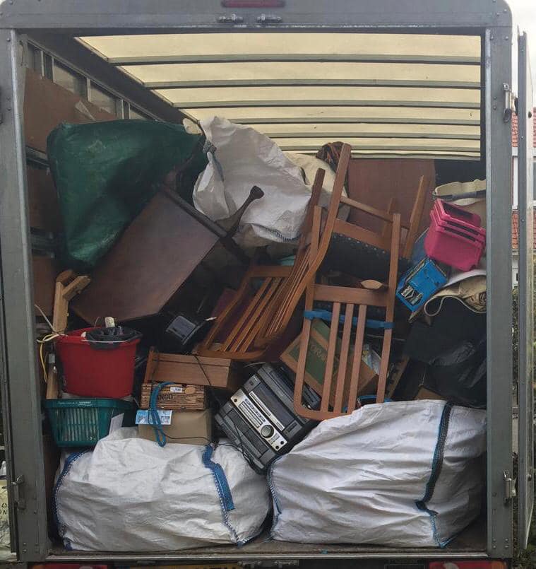 Glasgow Clearance crew and removal lorry